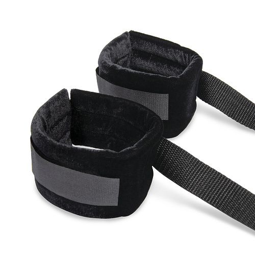 БДСМ-набор Bondage Bed Strap & Flogger&nbsp;Kit