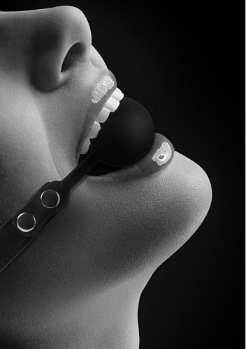 Кляп-шарик Ouch! Black & White Silicone Ball Gag
