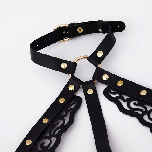 Портупея Crazy Handmade с разными элементами