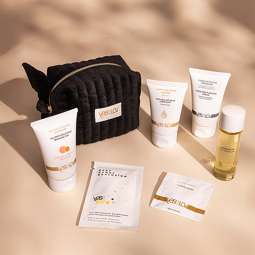 Набор YESforLOV La&nbsp;Trousse Enchantée, черная косметичка