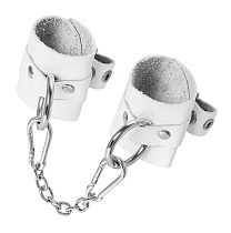 Мягкие наручники с люверсами Pecado BDSM, белые