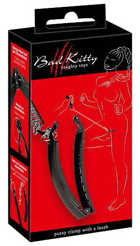 Зажим для вульвы с поводком Bad Kitty