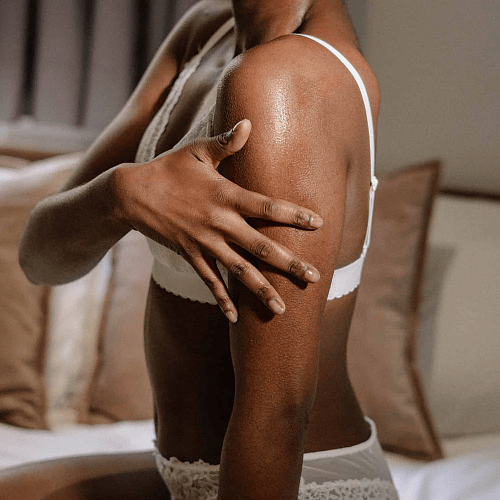 Силиконовый лубрикант для секса и массажа Bijoux Indiscrets Full Body Massage, 50 мл
